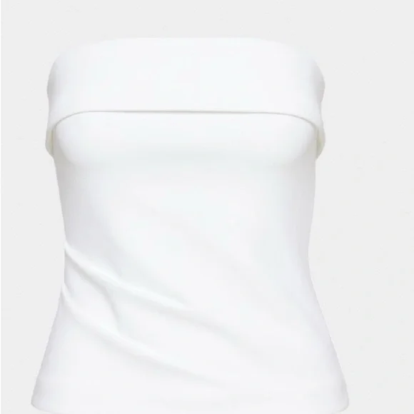 Aritzia Babaton White Bustier Camisole Top
Size: M never worn NWOT - Picture 4 of 5
